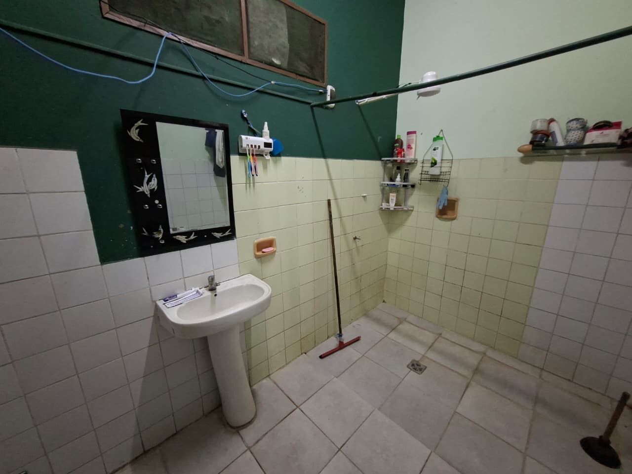 image 9 of 10