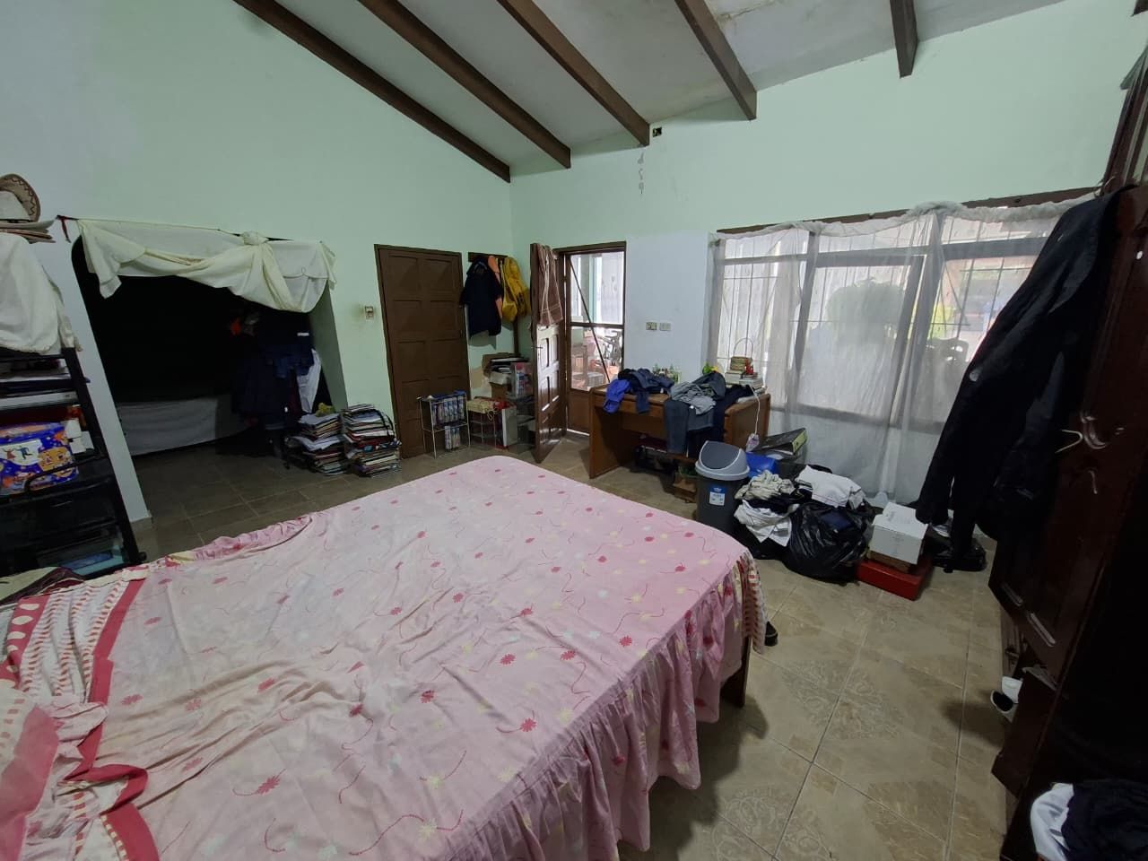 image 2 of 10